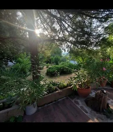 Kertbol A Hegyre Nyaralohaz بيت للعطل Mindszentkálla