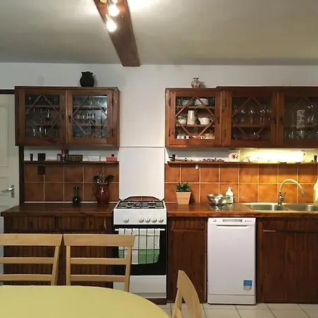 بيت للعطل Kertbol A Hegyre Nyaralohaz Mindszentkálla