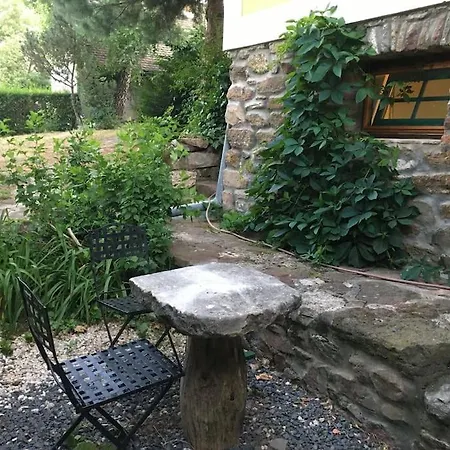 Holiday home Kertbol A Hegyre Nyaralohaz Mindszentkalla