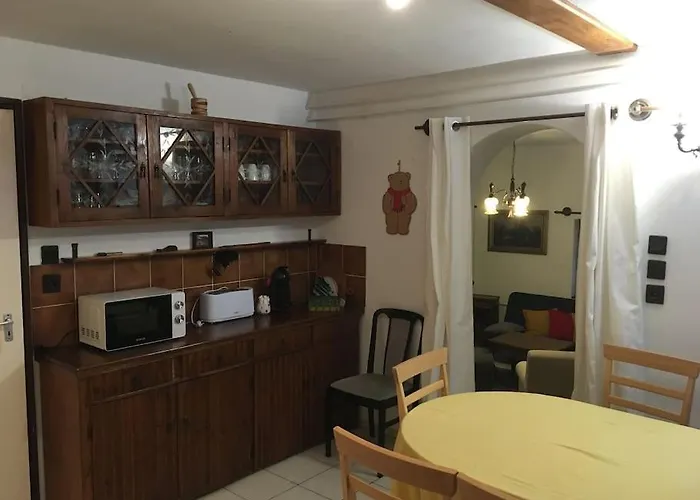 Kertbol A Hegyre Nyaralohaz * Mindszentkálla